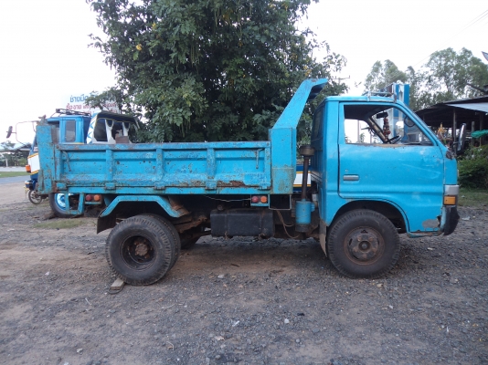 ขาย 199000บาท รถดั้ม3คิวเครื่อง110แรงพร้อมใช้งานคับเอกสารพร้อมโอน