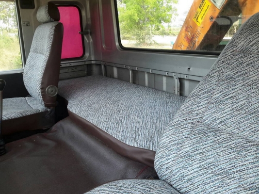 ขาย Nissan CD46V 10ล้อ เพลาเดียว พื้นเรียบ รถห้าง ปี95.