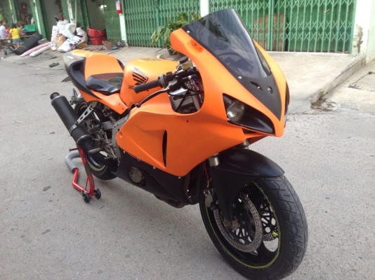 ขาย ครับ CBR400 ทะเบียนแท้