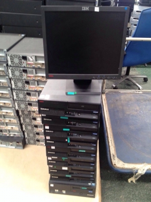 คอมพิวเตอร์ครบชุดพร้อมใช้ จาก Lenovo ไม่รวมค่าจัดส่ง