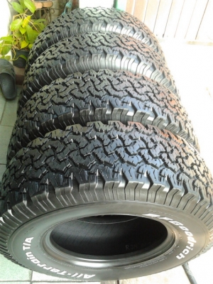 BF All 265/75/16 ปี13 ดอกสวยคมลืก1cm. เสมอกันทั้ง4เส้น