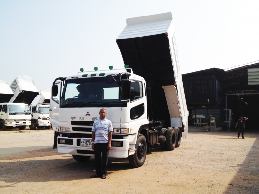 ลูกค้าสั่งครับ ยังมีอีกครับ MITSUBISHI FUSO SUPERGRATE เครื่อง 6M70 380 แรงม้า ระบบน้ำมัน ระบบไฟฟ้าทั้งคัน รถทำใหม่ทุกจุด กระบะ ยาว 6.00 เมตร กว้าง 2.50 เมตร สูง 1.50 เมตร กระบอกดั้มพ์ 15 ตัน ฝาท้ายแบบ 2 ชั้น เหล็กใหม่ทุกชิ้น พร้อมลำโพง ลากลูก พร้อมทะเบีย ลูกค้าสั่งครับ ยังมีอีกครับ MITSUBISHI FUSO SUPERGRATE เครื่อง 6M70 380 แรงม้า ระบบน้ำมัน ระบบไฟฟ้าทั้งคัน รถทำใหม่ทุกจุด กระบะ ยาว 6.00 เมตร กว้าง 2.50 เมตร สูง 1.50 เมตร กระบอกดั้มพ์ 15 ตัน ฝาท้ายแบบ 2 ชั้น เหล็กใหม่ทุกชิ้น พร้อมลำโพง ลากลูก พร้อมทะเบีย