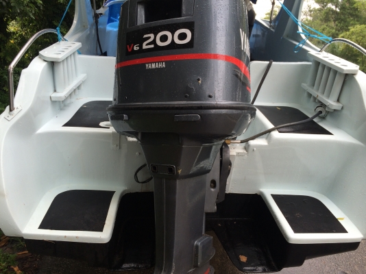 ขายเรือ V6...สภาพดีมาก ใช้อยู่ประจำเจ้าของดูแลดี รักษาดี ทาสีไว้ตลอด ไม่มีเวลาเล่น ขายดีกว่า... ขายเรือ V6...สภาพดีมาก ใช้อยู่ประจำเจ้าของดูแลดี รักษาดี ทาสีไว้ตลอด ไม่มีเวลาเล่น ขายดีกว่า...