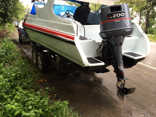 ขายเรือ V6...สภาพดีมาก ใช้อยู่ประจำเจ้าของดูแลดี รักษาดี ทาสีไว้ตลอด ไม่มีเวลาเล่น ขายดีกว่า... ขายเรือ V6...สภาพดีมาก ใช้อยู่ประจำเจ้าของดูแลดี รักษาดี ทาสีไว้ตลอด ไม่มีเวลาเล่น ขายดีกว่า...