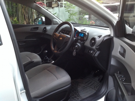 Chevrolet sonic LS วิ่ง 8000 กม.สภาพป้ายแดง