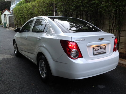 Chevrolet sonic LS วิ่ง 8000 กม.สภาพป้ายแดง
