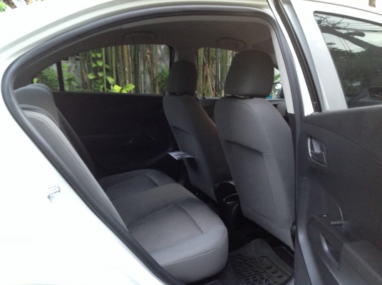 Chevrolet sonic LS วิ่ง 8000 กม.สภาพป้ายแดง