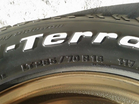 ขาย TE37x ล้อ + bf a/t 265/70/16 ปี 11 ขาย TE37x ล้อ + bf a/t 265/70/16 ปี 11