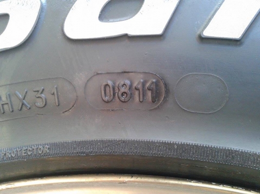 ขาย TE37x ล้อ + bf a/t 265/70/16 ปี 11 ขาย TE37x ล้อ + bf a/t 265/70/16 ปี 11