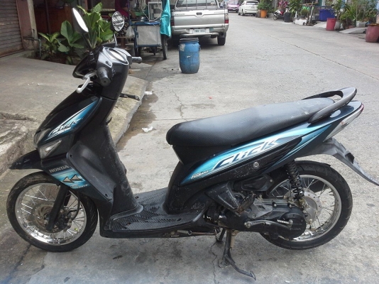 Mio amore ปี 51 ล้อแม็ค สีน้ำเงิน ดำ รถบ้าน สวย เครื่องเดิม เงียบกริบ