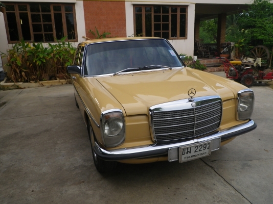 ขาย Benz /8 w115 รถปี 1975