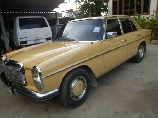 ขาย Benz /8 w115 รถปี 1975