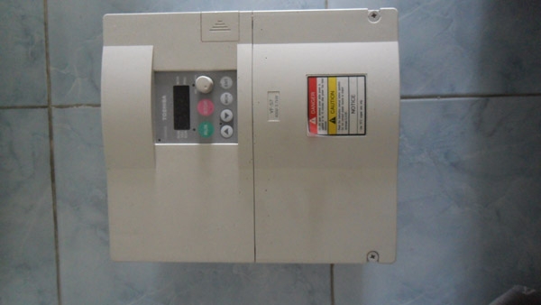 ขาย INVERTOR TOSHIBA VFS7-4037UPL(1)