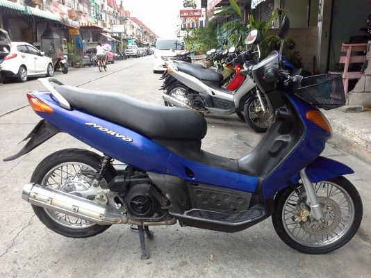 nouvo ตัวเก่า สีแดง วิ่ง 4,000 กม.ไมล์แท้ๆ รถสวย ชุดสีสด เครื่องเดิม แน่นๆ รับประกัน ยางมิชลินอย่างดี ระบบไฟใช้ได้หมด รถให้ฝรั่งเช่า ไม่ช้ำ ขับน้อย ภาษี พรบ.ถึงปีหน้า