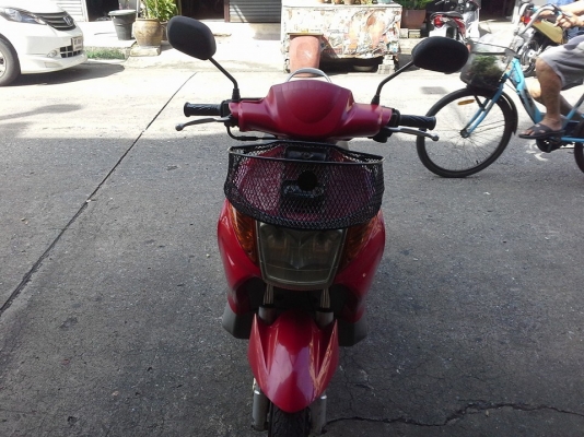 nouvo ตัวเก่า สีแดง วิ่ง 4,000 กม.ไมล์แท้ๆ รถสวย ชุดสีสด เครื่องเดิม แน่นๆ รับประกัน ยางมิชลินอย่างดี ระบบไฟใช้ได้หมด รถให้ฝรั่งเช่า ไม่ช้ำ ขับน้อย ภาษี พรบ.ถึงปีหน้า