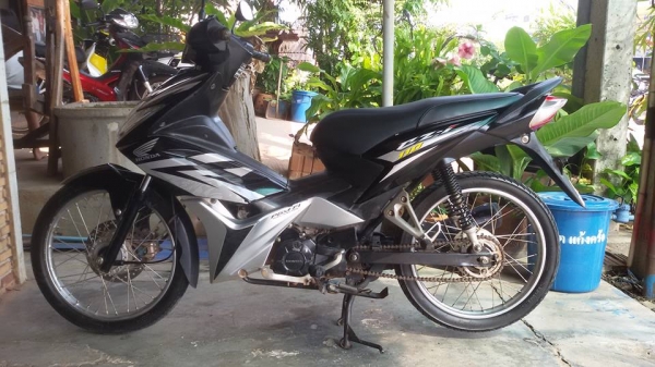 ขาย cz i 110 cc รถเดิม สภาพพร้อม ขับหัวฉีดประหยัดน้ำมัน ขาย cz i 110 cc รถเดิม สภาพพร้อม ขับหัวฉีดประหยัดน้ำมัน