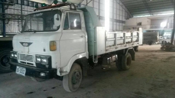 HINO KM 310 เครื่อง DM100 ลดราคาเหลือ 300,000 บาท.