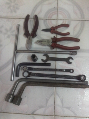 เครื่องมือและอื่นๆ