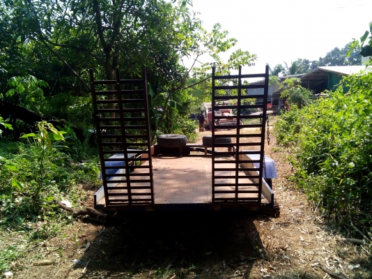 ขายรถเกี่ยวDC68Gพร้อมเทลเลอร์ลากถูกๆ ด่วนครับ