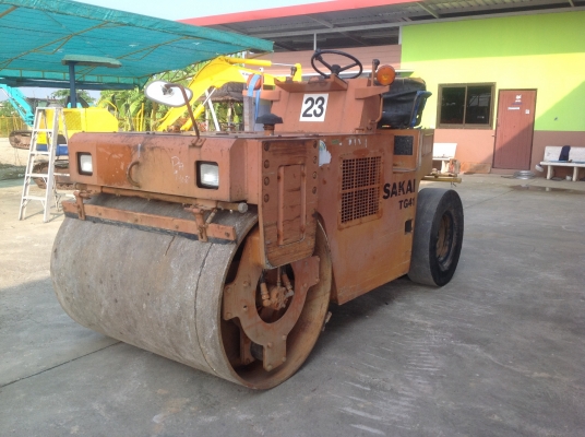 ขายรถบดSAKAIรุ่นTG41มือสองญี่ปุ่นสภาพดีมากๆใช้งานน้อย