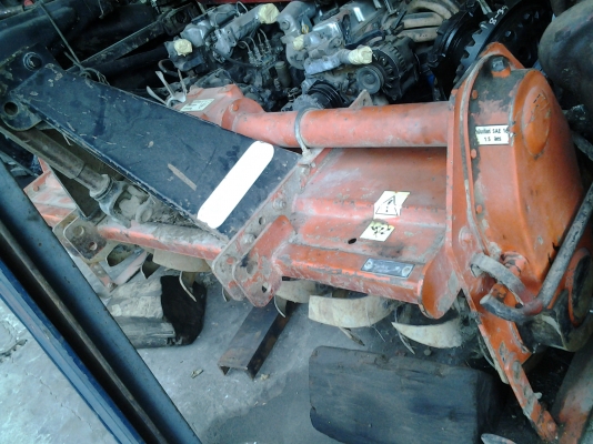 ขายจอบหมุน 1.60 เมตร ตามสภาพถอดจากKUBOTA L3408 ขายจอบหมุน 1.60 เมตร ตามสภาพถอดจากKUBOTA L3408