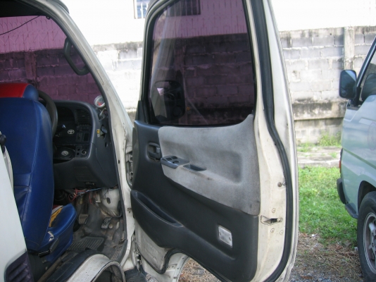 ขายรถตู้ด่วน ขายรถตู้ด่วน