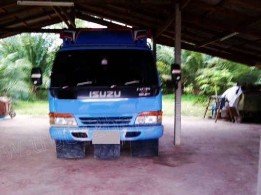 รถบรรทุกดั๊ม 6 ล้อ ISUZU NPR ขนาดแรงม้า 130 แรงม้า รถบรรทุกดั๊ม 6 ล้อ ISUZU NPR ขนาดแรงม้า 130 แรงม้า