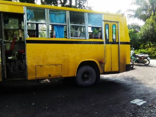 รถบัสเล็ก โครงแซซซีของอีโน่ รถบัสเล็ก โครงแซซซีของอีโน่