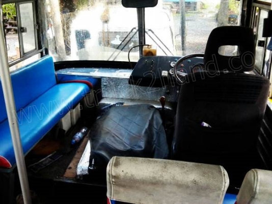 รถบัสเล็ก โครงแซซซีของอีโน่ รถบัสเล็ก โครงแซซซีของอีโน่