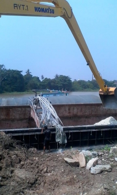 ท่าเรือทรัพยืบุญมีราชบุรี