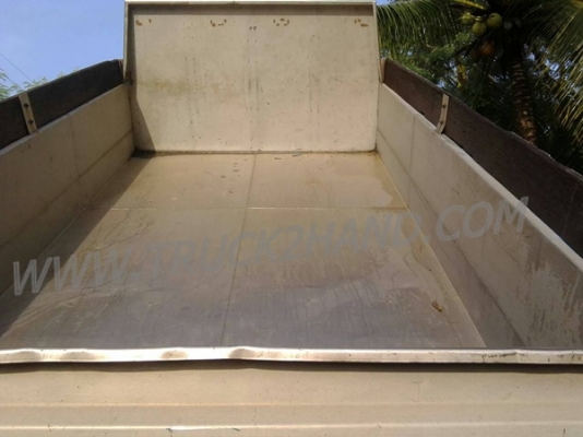 รถบรรทุก 6 ล้อดั๊มพ์ ISUZU กระบะดั๊มสเตนเลส ขนาด 110 แรงม้า