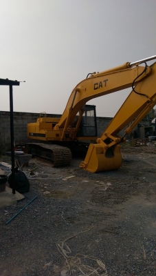 แบคโฮ CAT E200B