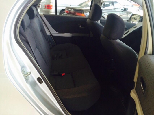 Toyota Yaris ขายถูก โคตร โคตร ดาวน์น้อย รถบ้าน สวยเว่อร์ ขอบอก