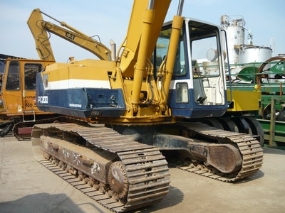 รถขุดบูมยาว Komatsu PC200-3 รถเก่านอก พร้อมใช้งาน เอกครบ จัดไฟแนนท์ได้ รถขุดบูมยาว Komatsu PC200-3 รถเก่านอก พร้อมใช้งาน เอกครบ จัดไฟแนนท์ได้