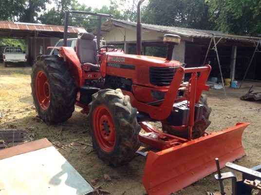 ขายครับ Kubota M9000 90แรง สองเพลา รถประกอบนอกครับ ใบดันหน้า ผานหลังไคเฮงหลี