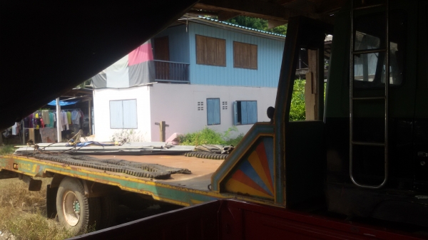 ขายรถหกล้อเทนเลอร์ บรรทุกรถเกี่ยว รถตีดิน ขายรถหกล้อเทนเลอร์ บรรทุกรถเกี่ยว รถตีดิน