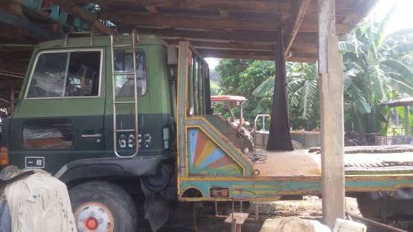 ขายรถหกล้อเทนเลอร์ บรรทุกรถเกี่ยว รถตีดิน ขายรถหกล้อเทนเลอร์ บรรทุกรถเกี่ยว รถตีดิน