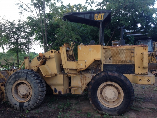ขายรถตัก CAT-930 รถสภาพพร้อมใช้งานได้ทันที ราคาไม่แพงสนใจติดต่อ 081-9422533