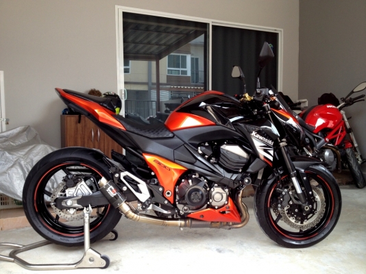 ขาย Kawasaki Z800 ปี2014 สวยๆ วิ่งน้อย ท่อสูตร กันสบัดไฮเปอโปร  ราคา345000 บาท (รับเทริ์น/จัดไฟแนนท์)