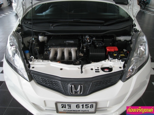 HONDA NEW JAZZ 1.5V i-VTEC AUTO AIRBAG ABS ปี 2012
