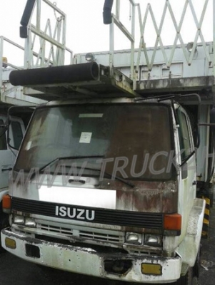 รถบรรทุก 6 ล้อช่วงยาวยี่ห้ออีซูซุ รุ่น FTR  ตู้บรรทุกอลูมิเนียม...สามารถแวะชมสภาพรถและทดลองรถได้ที่ศูนย์พักรถ truck2hand จังหวัดสระบุรีครับ