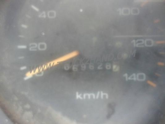 รถบรรทุก 6 ล้อช่วงยาวยี่ห้ออีซูซุ รุ่น FTR  ตู้บรรทุกอลูมิเนียม...สามารถแวะชมสภาพรถและทดลองรถได้ที่ศูนย์พักรถ truck2hand จังหวัดสระบุรีครับ