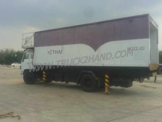 รถบรรทุก 6 ล้อช่วงยาวยี่ห้ออีซูซุ รุ่น FTR  ตู้บรรทุกอลูมิเนียม...สามารถแวะชมสภาพรถและทดลองรถได้ที่ศูนย์พักรถ truck2hand จังหวัดสระบุรีครับ