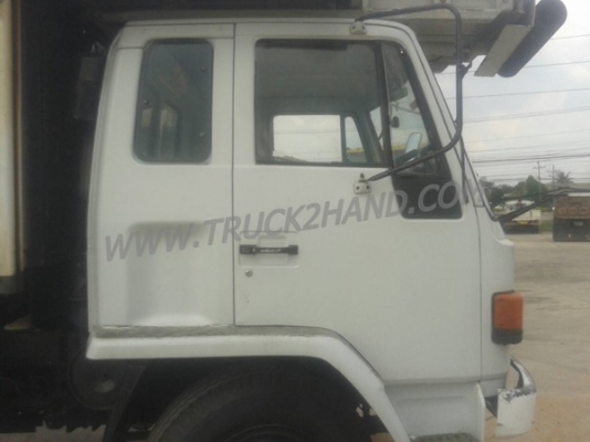 รถบรรทุก 6 ล้อช่วงยาวยี่ห้ออีซูซุ รุ่น FTR  ตู้บรรทุกอลูมิเนียม...สามารถแวะชมสภาพรถและทดลองรถได้ที่ศูนย์พักรถ truck2hand จังหวัดสระบุรีครับ