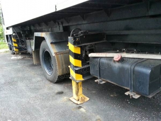 รถบรรทุก 6 ล้อช่วงยาวยี่ห้ออีซูซุ รุ่น FTR  ตู้บรรทุกอลูมิเนียม...สามารถแวะชมสภาพรถและทดลองรถได้ที่ศูนย์พักรถ truck2hand จังหวัดสระบุรีครับ