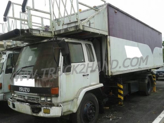 รถบรรทุก 6 ล้อช่วงยาวยี่ห้ออีซูซุ รุ่น FTR  ตู้บรรทุกอลูมิเนียม...สามารถแวะชมสภาพรถและทดลองรถได้ที่ศูนย์พักรถ truck2hand จังหวัดสระบุรีครับ