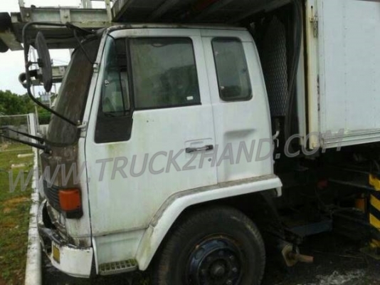 รถบรรทุก 6 ล้อช่วงยาวยี่ห้ออีซูซุ รุ่น FTR  ตู้บรรทุกอลูมิเนียม...สามารถแวะชมสภาพรถและทดลองรถได้ที่ศูนย์พักรถ truck2hand จังหวัดสระบุรีครับ