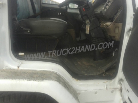 รถบรรทุก 6 ล้อช่วงยาวยี่ห้ออีซูซุ รุ่น FTR  ตู้บรรทุกอลูมิเนียม...สามารถแวะชมสภาพรถและทดลองรถได้ที่ศูนย์พักรถ truck2hand จังหวัดสระบุรีครับ