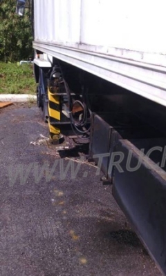 รถบรรทุก 6 ล้อช่วงยาวยี่ห้ออีซูซุ รุ่น FTR  ตู้บรรทุกอลูมิเนียม...สามารถแวะชมสภาพรถและทดลองรถได้ที่ศูนย์พักรถ truck2hand จังหวัดสระบุรีครับ