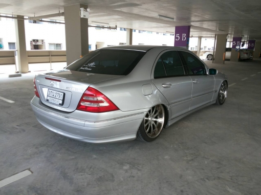 ขาย benz ตาถั่ว c200 kompressor w203 Avantgarde ปี2003